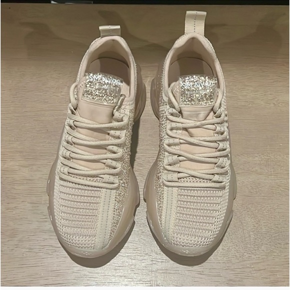 New authentic Steve Madden girls signature sneakers sz 2 display - Picture 5 of 13